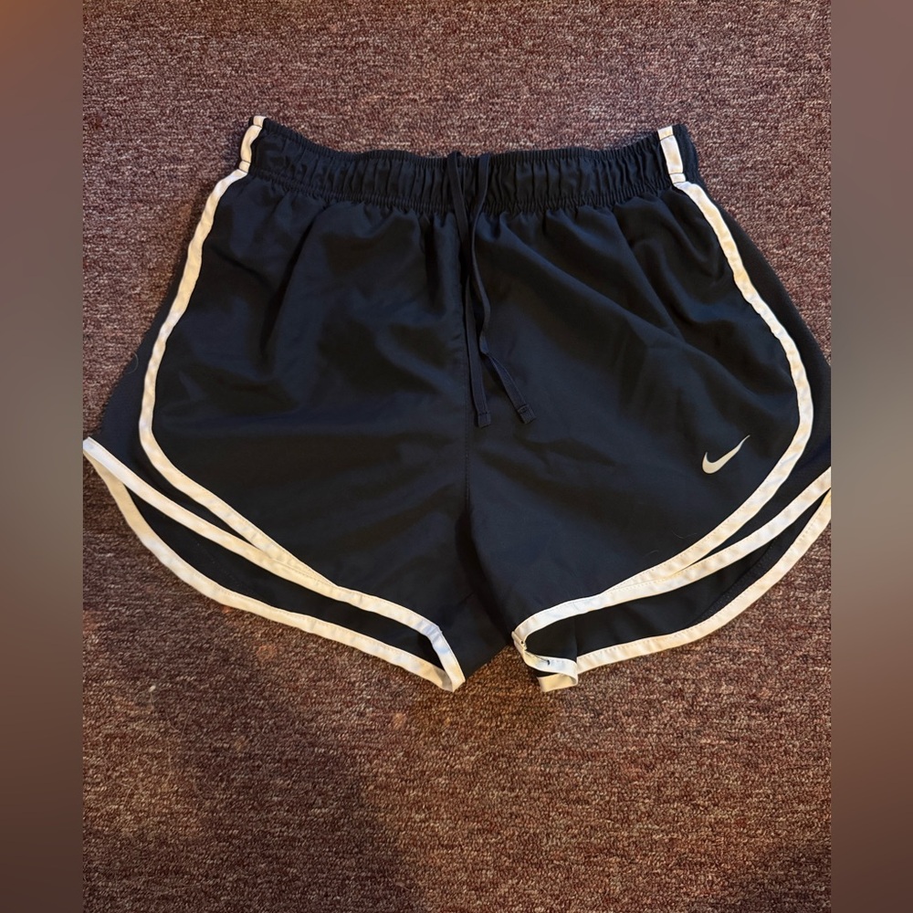Women’s Nike Tempo Dri-Fit Running Shorts
